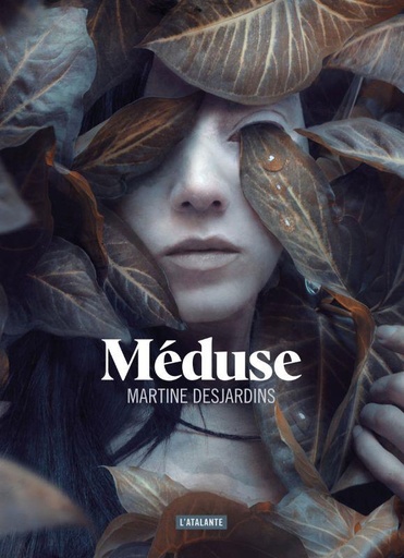 [9736040]  Méduse 