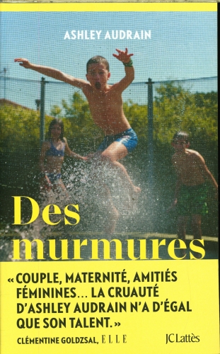 [9836151]  Des murmures 