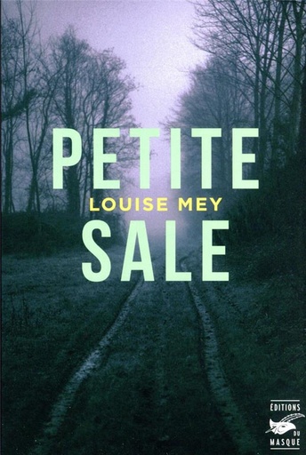 [9626999]  Petite sale 