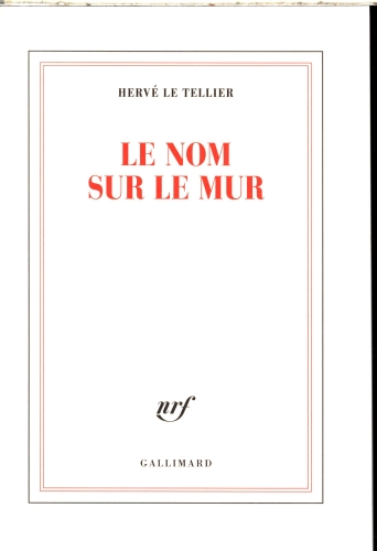 [9851290]  Le nom sur le mur 